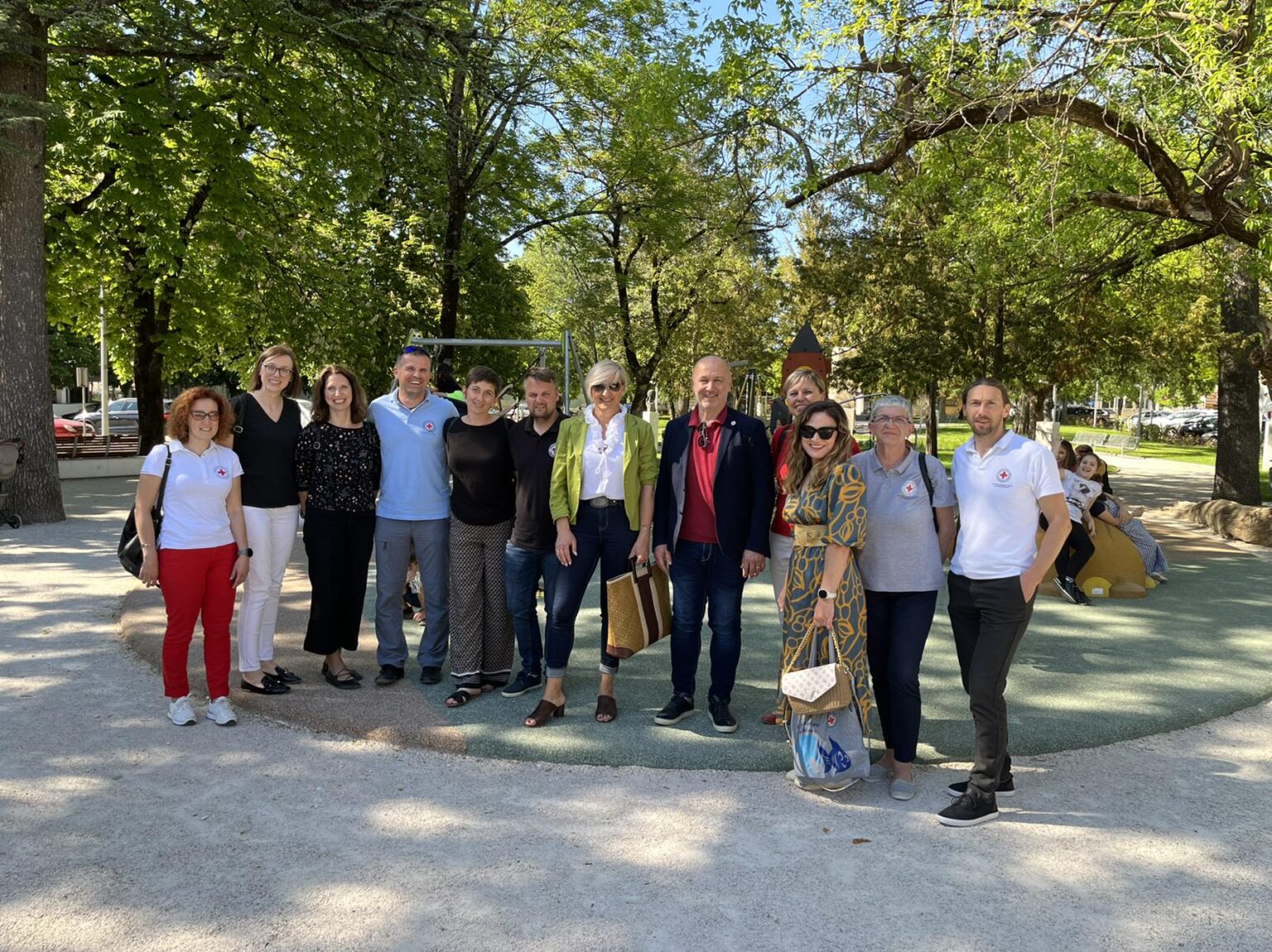 Izvršni predsjednik HCK na sastanku s ravnateljima Društava Crvenog križa IŽ
